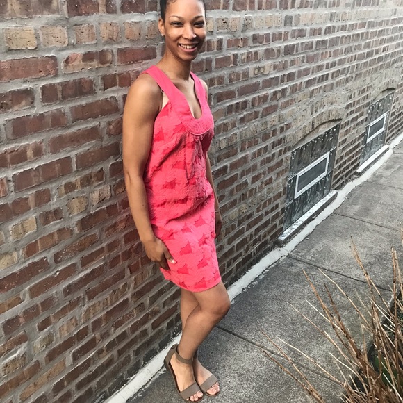 Dress - Picture 3 of 4